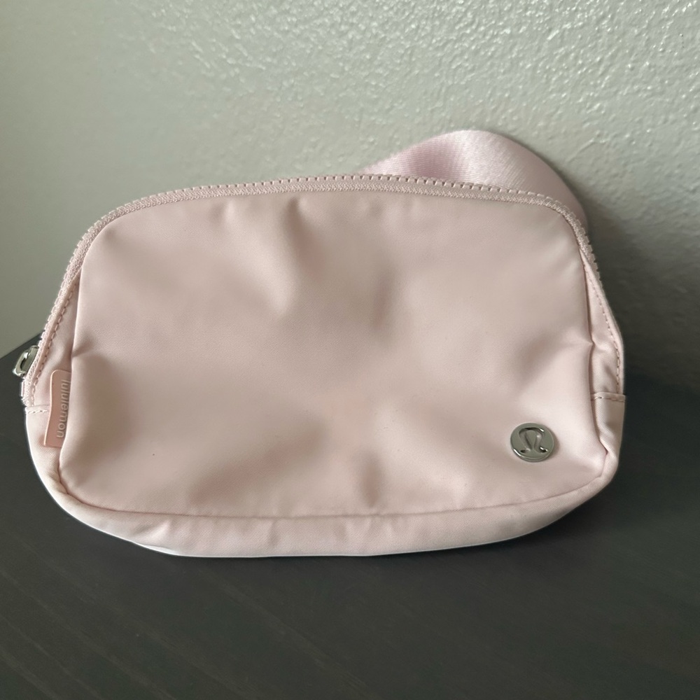 Lululemon Athletica Light Pink Pouch